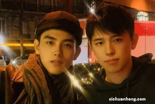 陈飞宇陪家人逛街,54岁陈红发福显老态,哥哥陈雨昂露面超像爸爸