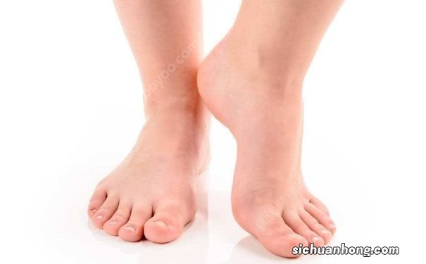 冬天脚后跟干裂怎么办?冬天脚后跟干裂如何处理?