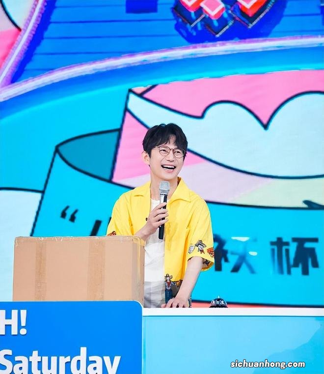 湖南台主持大换血：新人上位，四小花分崩离析，一姐之争仍在继续