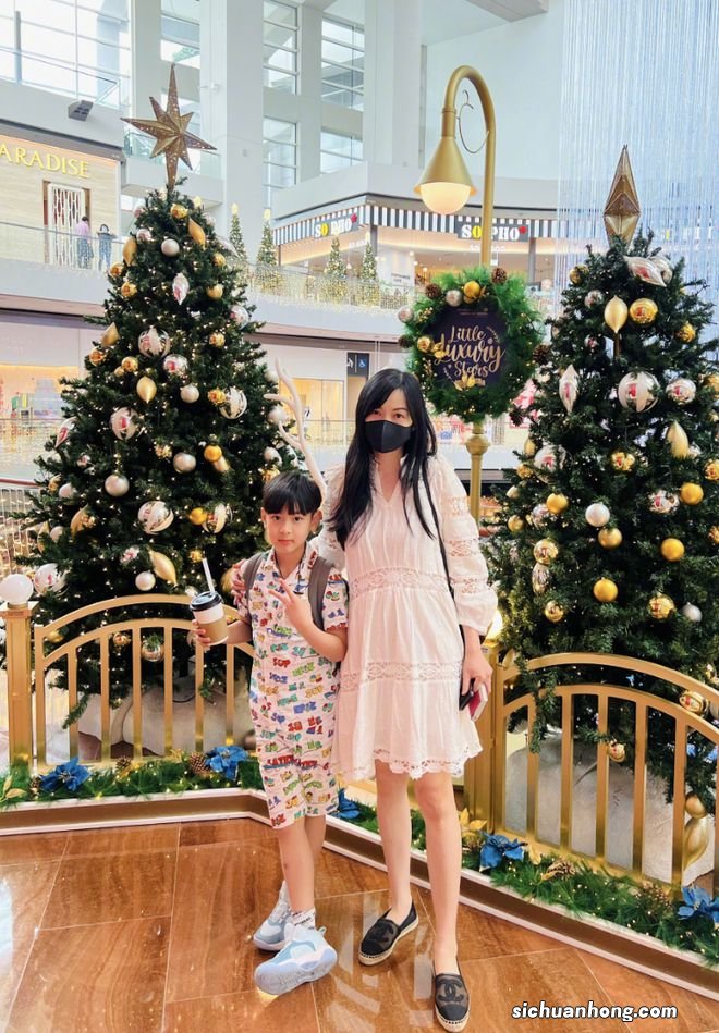 吴尊带儿女拍杂志封面，12岁NeiNei身高直追爸爸，父女同框像兄妹