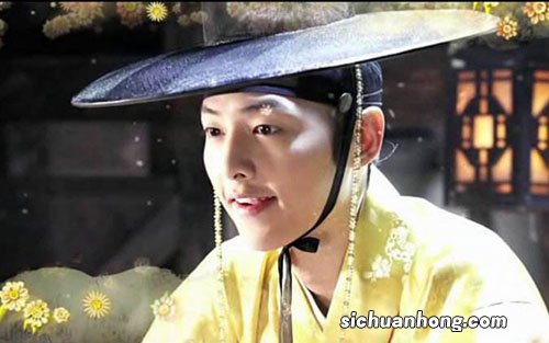 云上学堂是翻拍剧吗 鞠婧祎演的云上学堂什么时候播