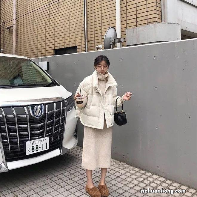 少了这条“温柔天花板”裙子,根本没法过冬天