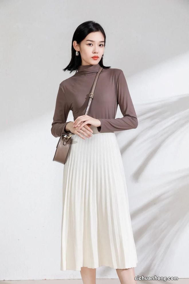 少了这条“温柔天花板”裙子,根本没法过冬天