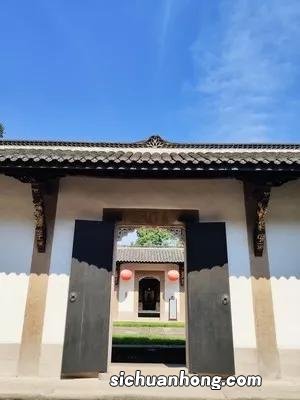 重庆最神秘的庄园,至今不知道庄主是谁!被人们称为“深山紫禁城”