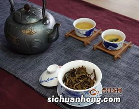 压饼的普洱茶怎么沏茶