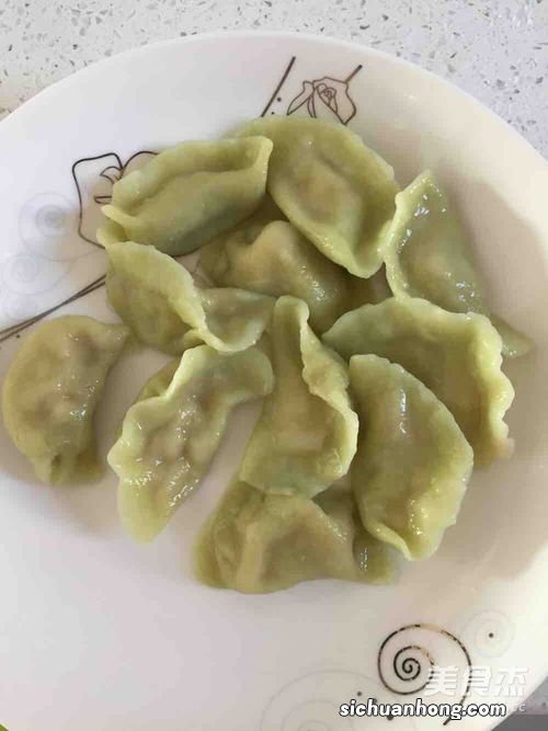 菠菜汁水饺怎么做好看