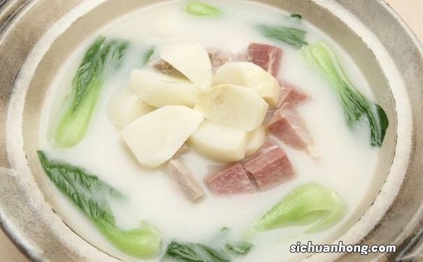 天气一冷就感觉浑身不得劲?冬天要多喝这3种汤进补