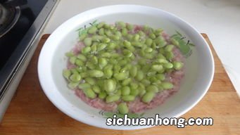 毛豆肉饼汤蒸多久