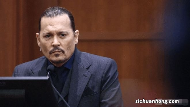 艾梅柏·希尔德提交上诉文件 向法院提出质疑