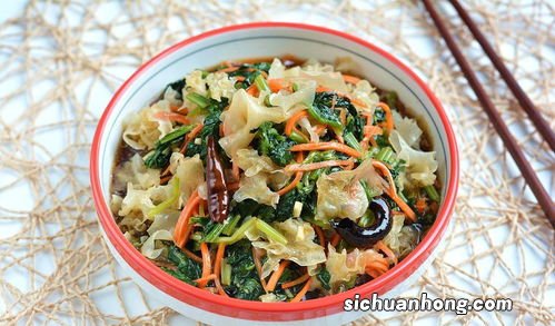 菠菜调凉菜怎么做好吃