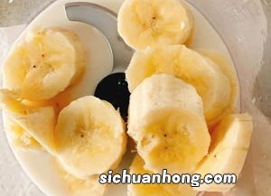 香蕉跟什么可以做辅食