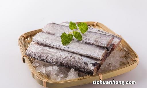 带鱼内脏怎么洗？怎么才能把带鱼洗干净
