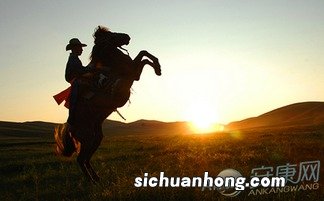 已婚女人梦见自己骑马什么意思