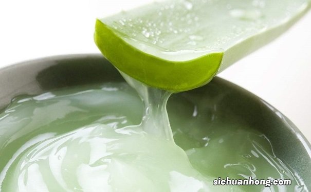 夏季如何自制补水面膜？干性肌肤如何自制补水面膜？