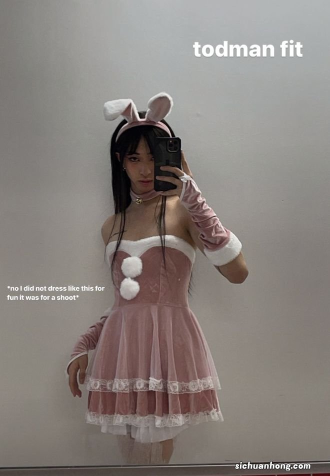 伊能静儿子哈利晒写真，穿露腰装个性十足，男装造型超养眼