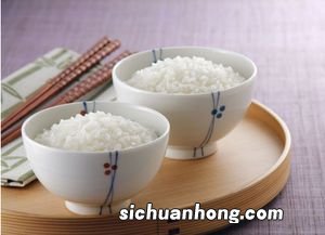 怎么用微波炉蒸饭