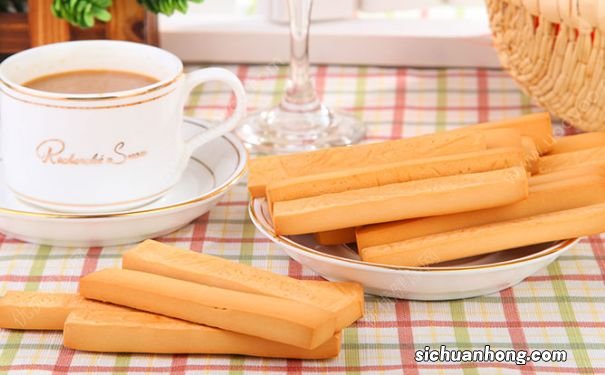 哪些人喝牛奶会腹泻？黑糖牛奶棒怎么做？