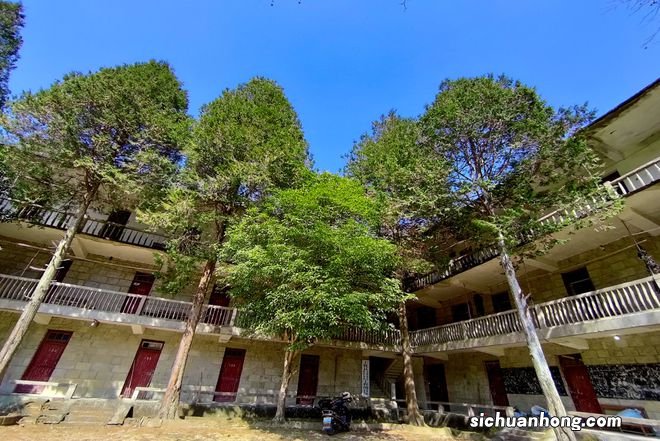 距赣州市仅2小时的隐世山村，风景不输5A景区，无门票却少有人知