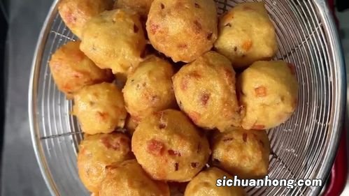 怎么炸菜丸子外酥里嫩