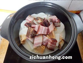 用什么煲腊肉