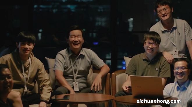 从大银幕消失四年，贾樟柯怎么了？