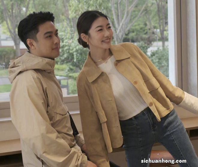 程晓玥宣布怀孕，晒孕肚照好圆润，官宣恋情才1个月，恭喜