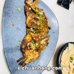 碳烤三文鱼头烤多久