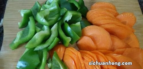 生吃绿菜椒有什么好处