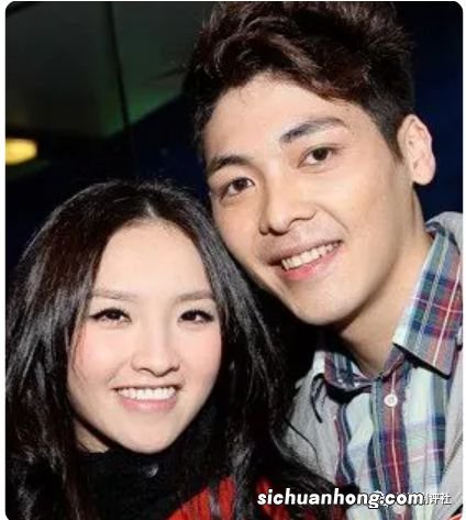 知名女歌手宣布分手！恋情曝光半年被指是第三者，重温5段情史