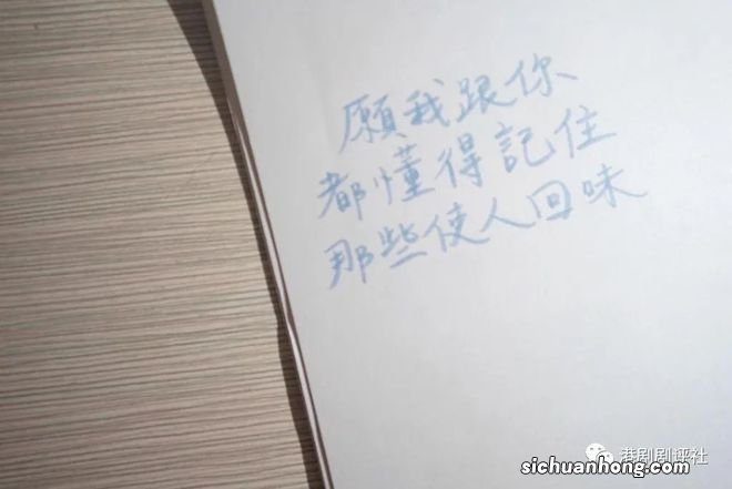 知名女歌手宣布分手！恋情曝光半年被指是第三者，重温5段情史