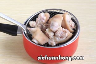 猪脚汤加什么补钙