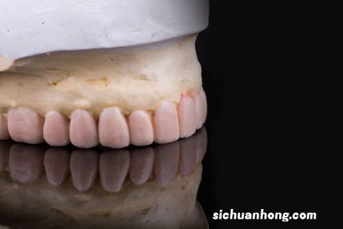 梦到牙掉了好几颗