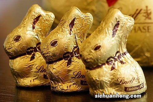 梦见自己怀了三胞胎