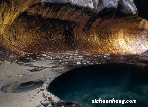 梦见山洞是什么意思呢