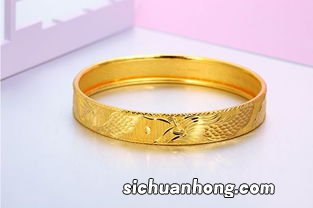 梦见六只金手镯
