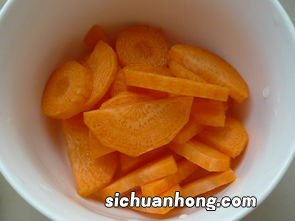 炒年糕用凉水泡多久