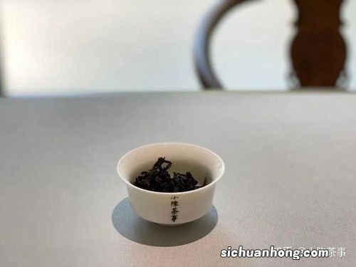 石乳岩茶到底是什么香