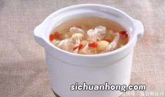 夏天吃银耳有什么好处