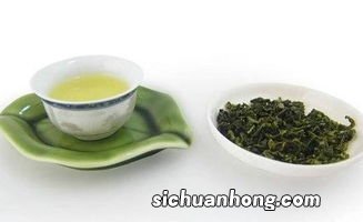 泡的花茶里面有白沫是什么回事