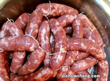 香肠的馅怎么和最好