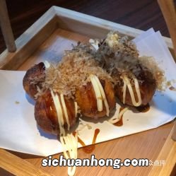 章鱼小丸子需要炸多久
