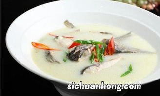 鲫鱼汤什么时候放料酒