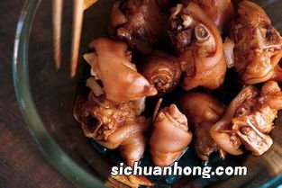 电饭锅饨猪脚要多久