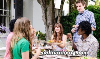 同事聚餐说说 适合同事聚餐发的句子