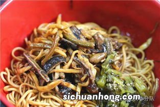 鲜丝拿什么菜饼