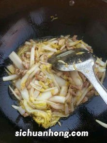 娃娃菜炒肉怎么做