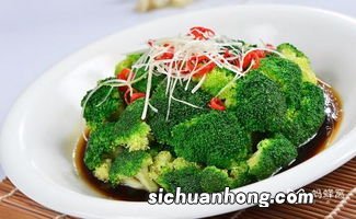 西兰花跟什么炒