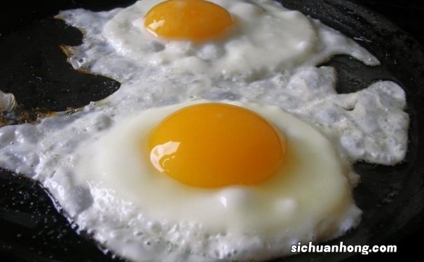 煎蛋吃多了会诱发脂肪肝吗?煎蛋吃多了的危害有哪些?