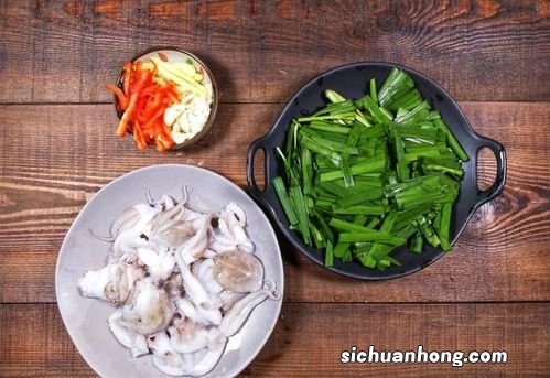 开水焯墨鱼仔要多久