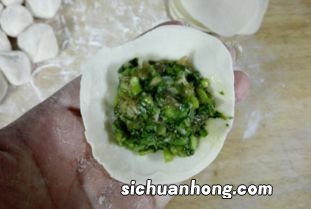 茼蒿怎么包饺子